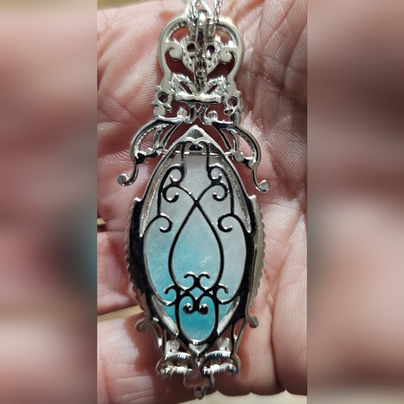 Vogue Silver and Gold Heart Necklace with Ornate Design - Picture 4 of 8